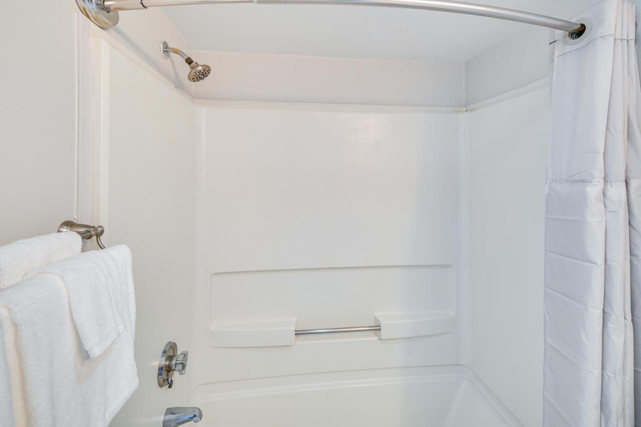 Oceanfront Myrtle Beach Condo With Balcony And Views! Екстериор снимка